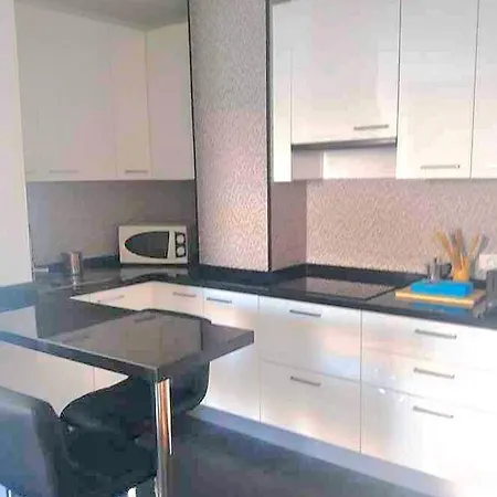 Neptuno Apartment *